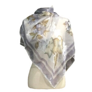 LIZ Claiborne Lavender Watercolor Floral Scarf Wrap